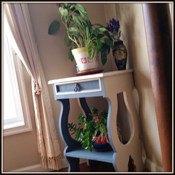 How To Transform A Battered End Table Into A Decorative Plant Stand