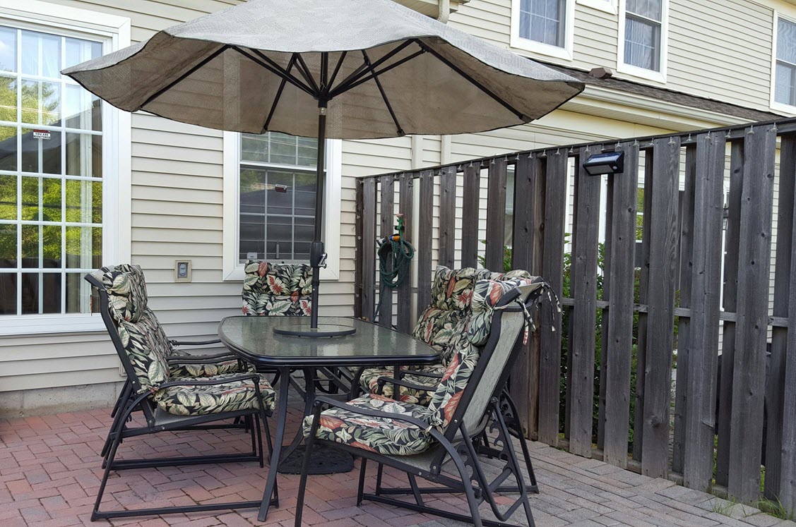 5 Quick And Easy Ways To Spruce Up Your Outdoor Space