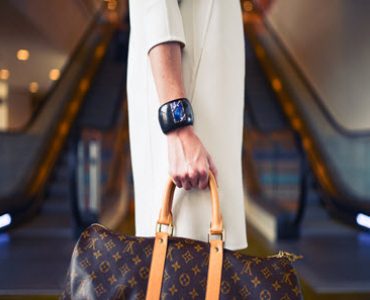 How To Shop For Budget Friendly Designer Handbags Sassy Townhouse Living