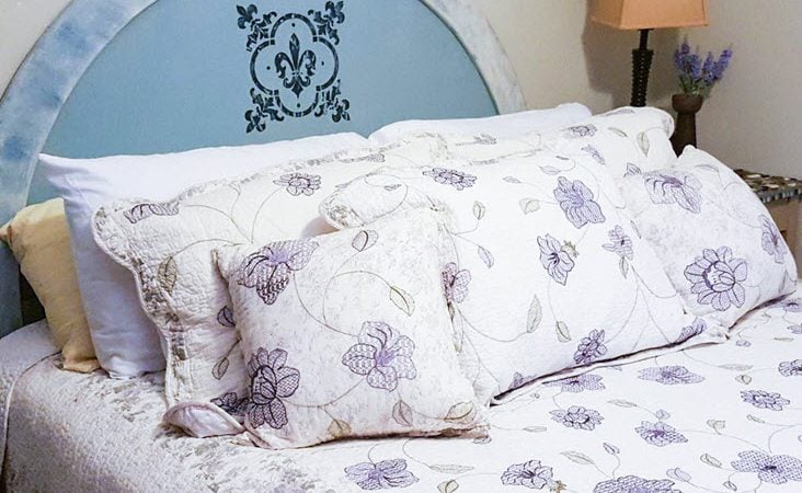 How To Easily Give Your Old Headboard A Dreamy Makeover