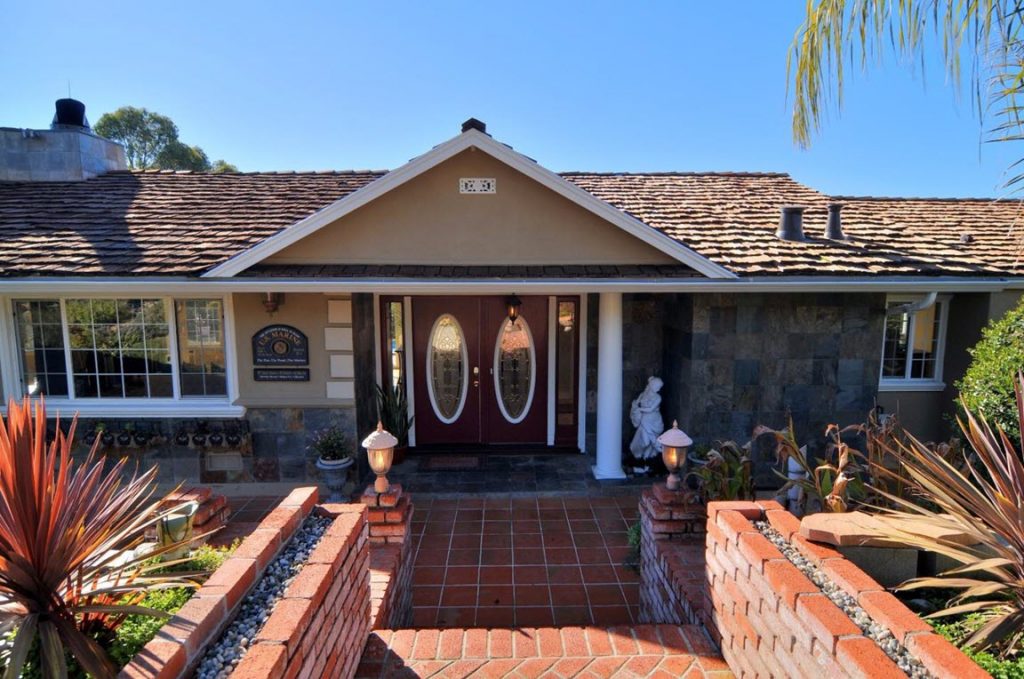 A Stunning And Inspiring San Mateo County Home Tour