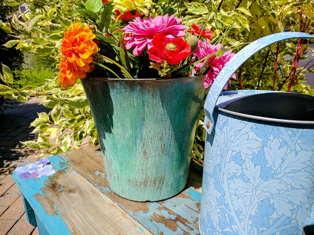 Upcycle Plastic Flower Pots Into HighEnd Decor