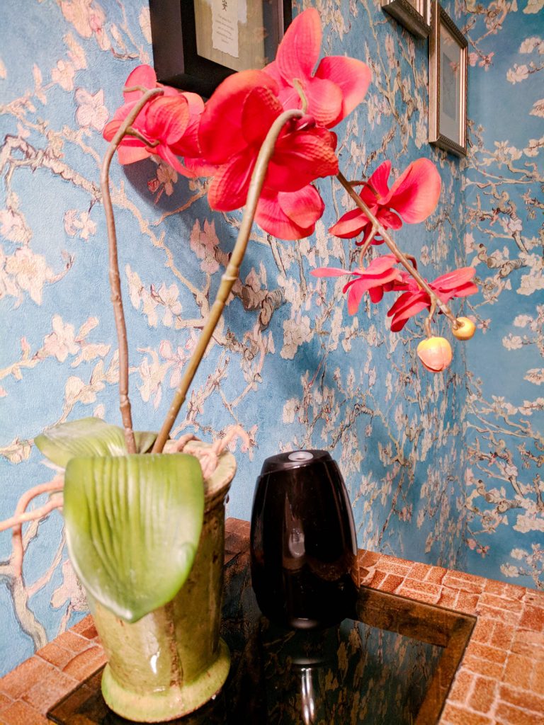 The NEW Air Wick Essential Mist Diffuser Transform Your Senses