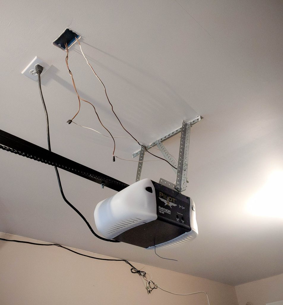 5 Quick Ways to Troubleshoot A Faulty Garage Door