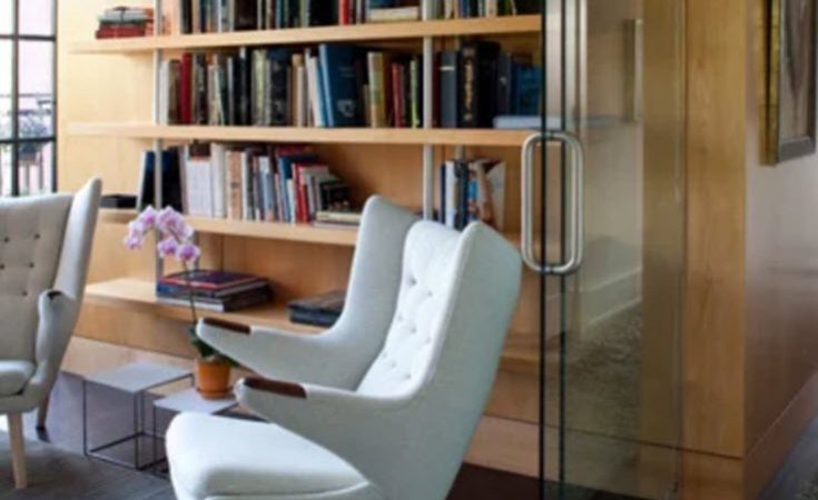 This Papa Bear Chair Is The Maximum In Comfort & Style