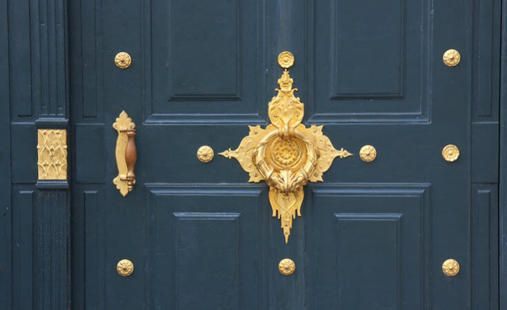 Door Knockers entryway